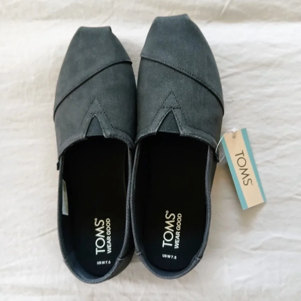 NWT Toms Black Distressed Twill Alpargata Slip On